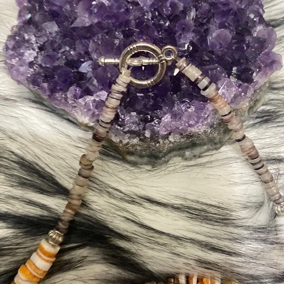 Native American Gradual spiny oyster shell heishi necklace - Picture 3 of 6